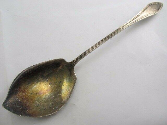 TOWLE MARY CHILTON STERLING NICE JELLY SPOON SERVER EXCELLENT CONDITION NO MONO: This is in excellent condition with almost no signs of wear. It has an older patina & can be easily polished.It is about 6 3/4 inches long.There are no monograms or indication any monogram was removed