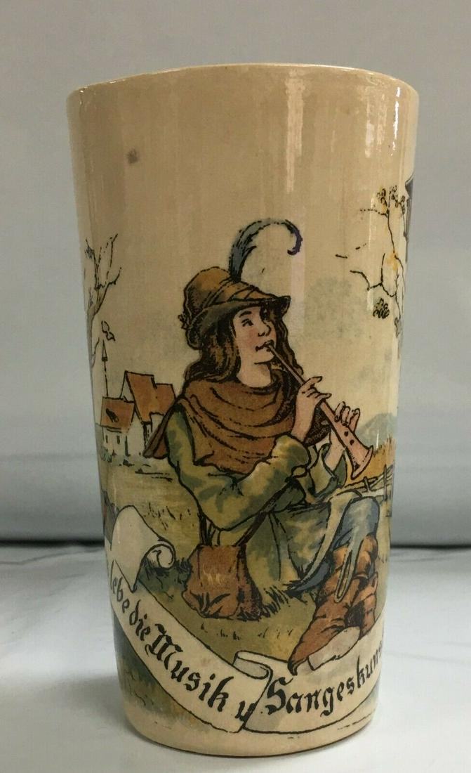 Vintage Villeroy & Boch Mettlach Porcelain 1/4 Liter Tumbler, Beer Beaker 1024: Vintage Villeroy & Boch Mettlach Porcelain 1/4 Liter Tumbler, Beer Beaker 1024.This tumbler is in very good condition. Because of age it has a few small dark spots and one thin crack on the top that i
