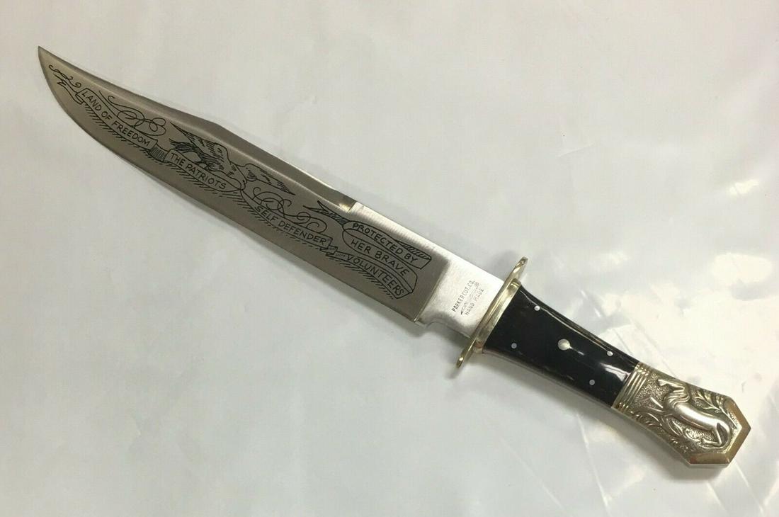 Vintage Parker Cut. Co. Japan Buffalo Horn "Self Defender" Bowie Knife #137: Vintage Parker Cut. Co. Japan Buffalo Horn Handle "Self Defender" Bowie Knife #137. This beautiful commemorative knife is in excellent, like new condition with no scratches, scuffs or any damages seen
