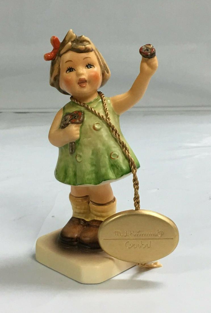 Forever Yours 1996 Hummel Club Membership First Issue Figure # 793 (1 of 11)