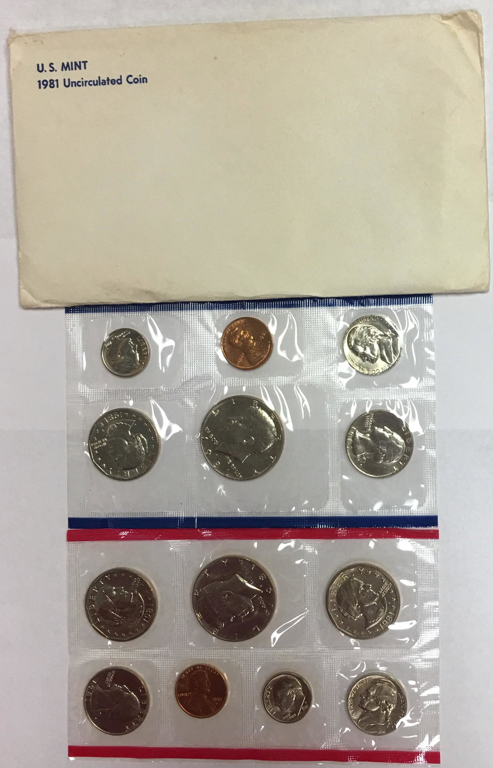 1981 US Mint Set in Original Government Envelope (1 of 3)