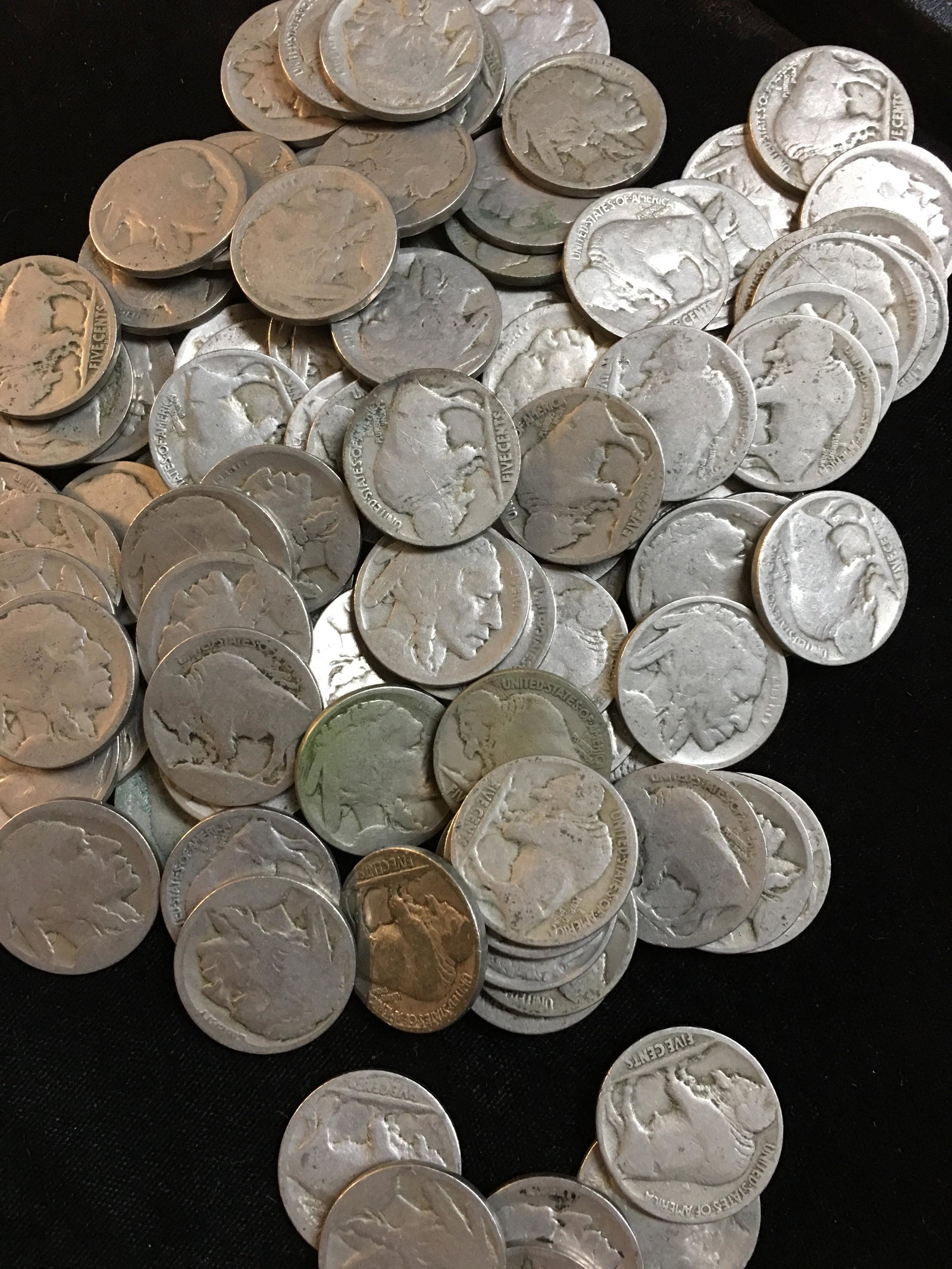 Lot of 100 Mixed no Date Buffalo Nickels (1 of 3)