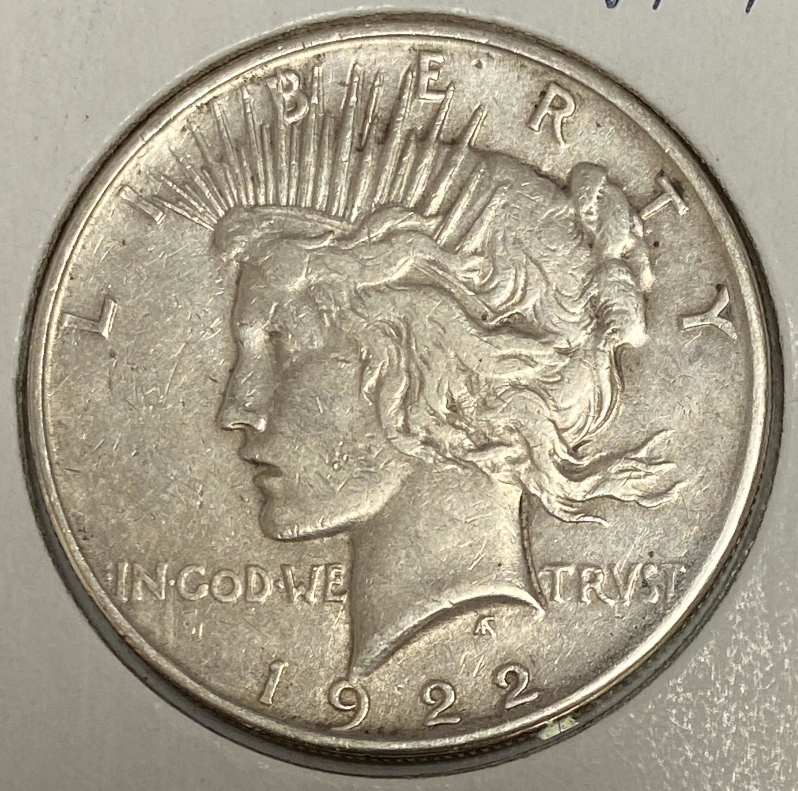 1922 P Peace Silver Dollar Average Circulated $1 VF-XF (1 of 2)