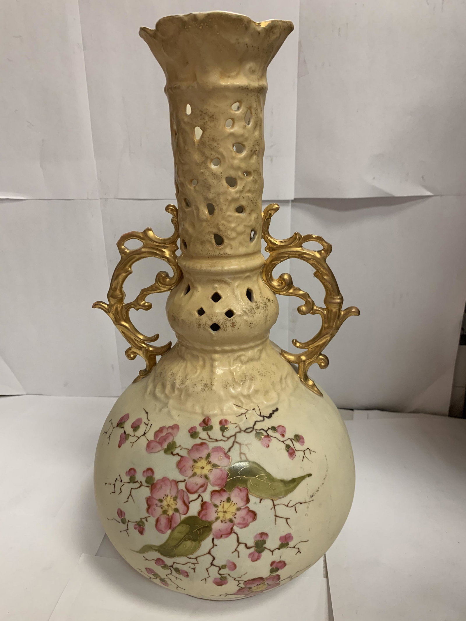 Large Royal Vienna Austria Handled Painted Floral Vase 14" Tall Fair Condition (1 of 7)