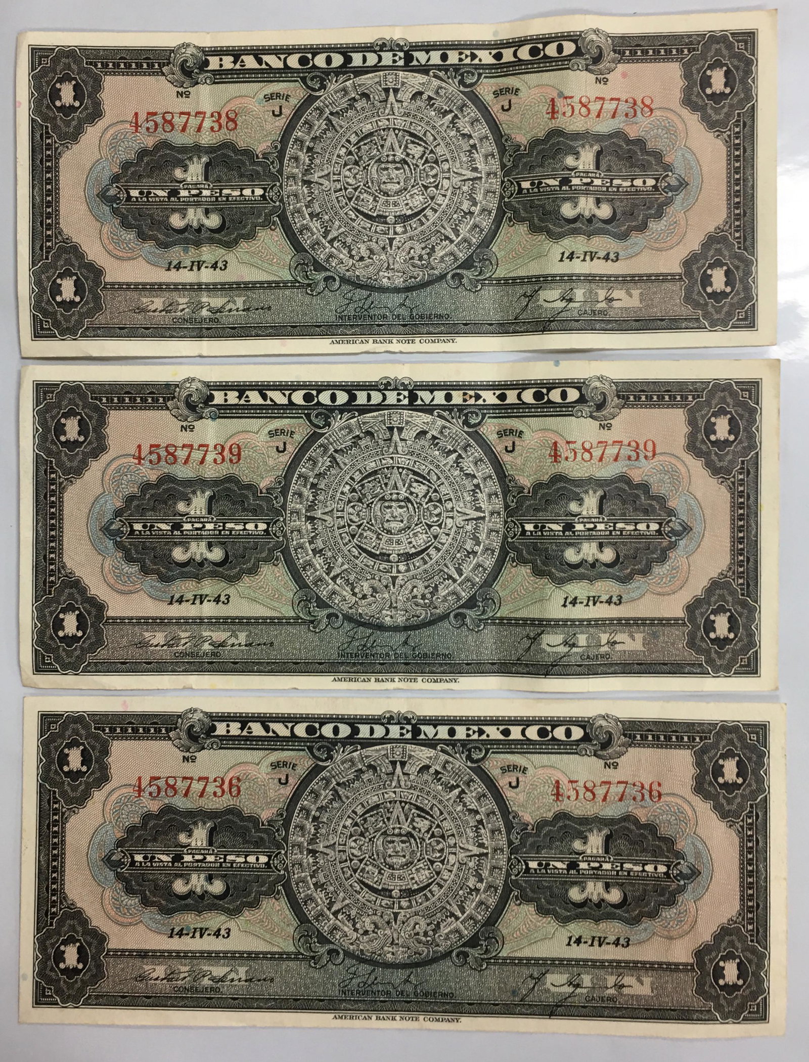 Lot of 3 Banco De Mexico 14-IV-43 Series J 1 Peso Banknotes (1 of 8)