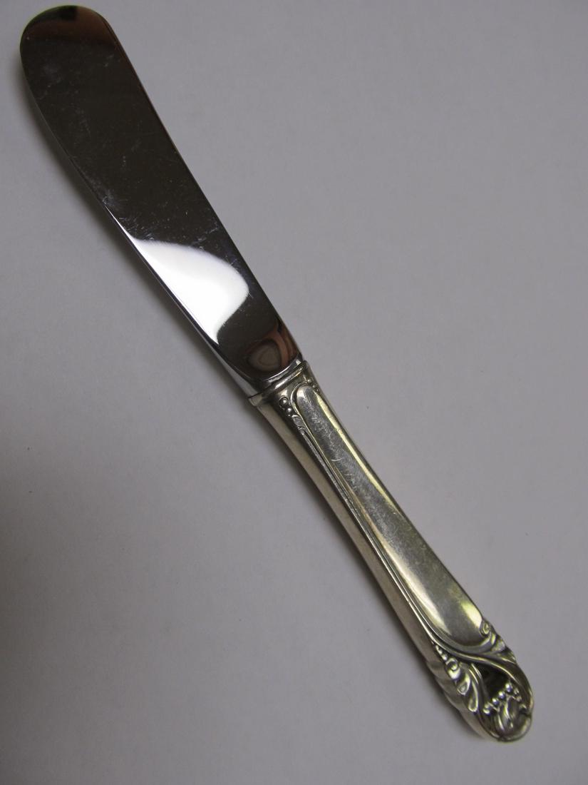 NTERNATIONAL SPRING GLORY STERLING HDL INDIVIDUAL BUTTER KNIFE 5 7/8? XLNT COND (1 of 8)