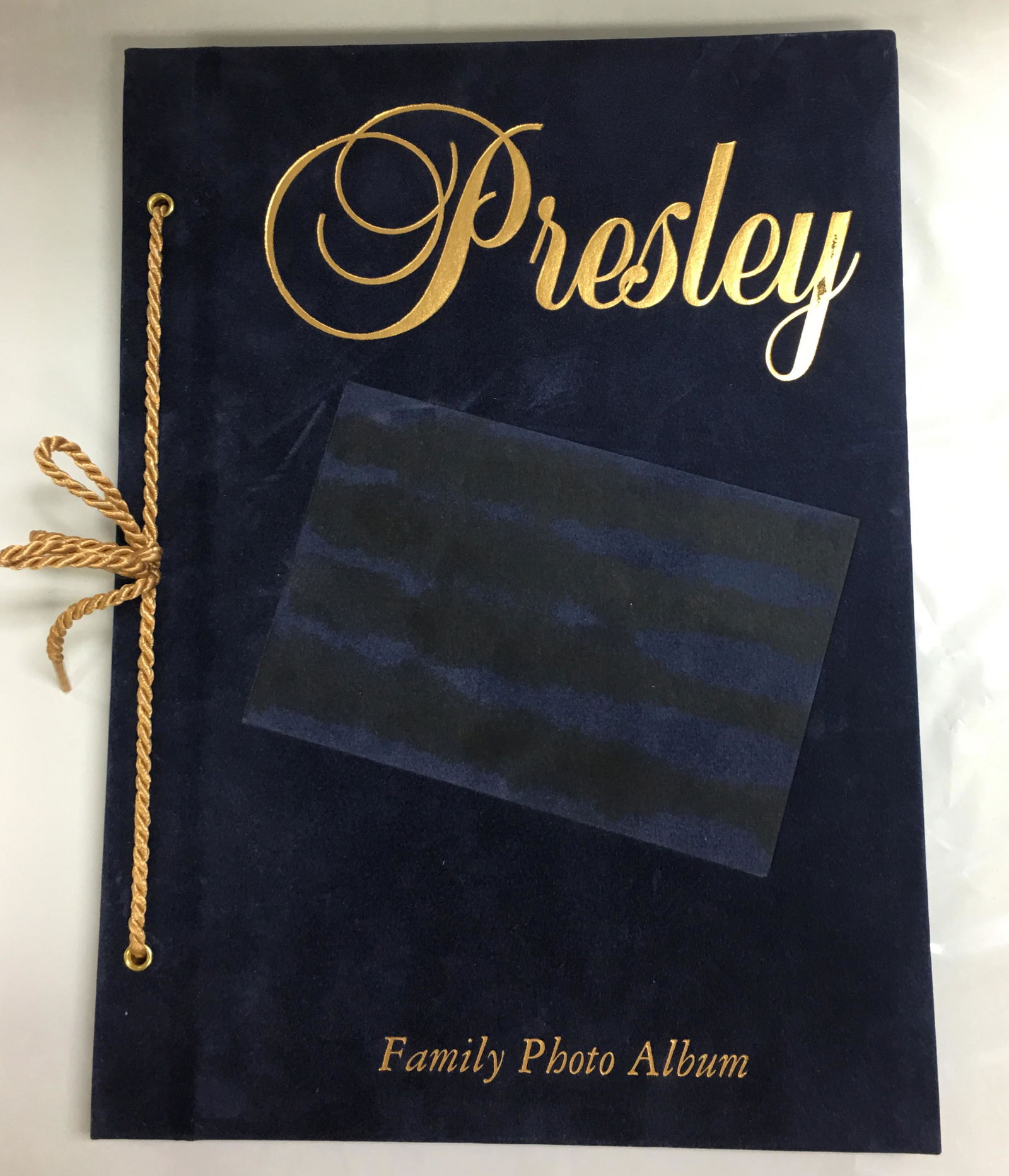 Elvis Presley Family Photo Album Hardbound Rare 1st EDITION (1 of 10)