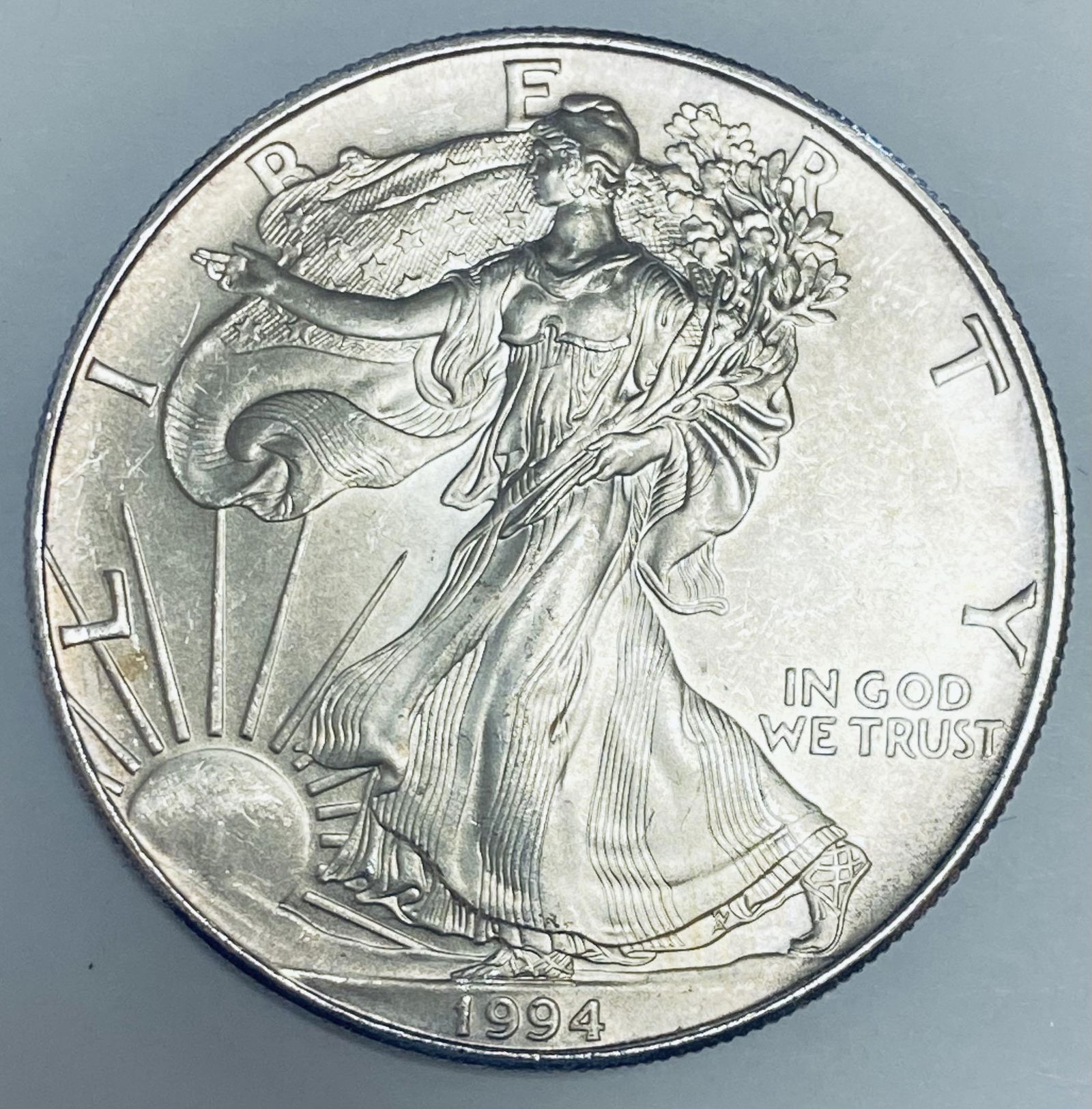 1994 $1 American Silver Eagle 1 oz .999 Fine Silver BU (1 of 2)