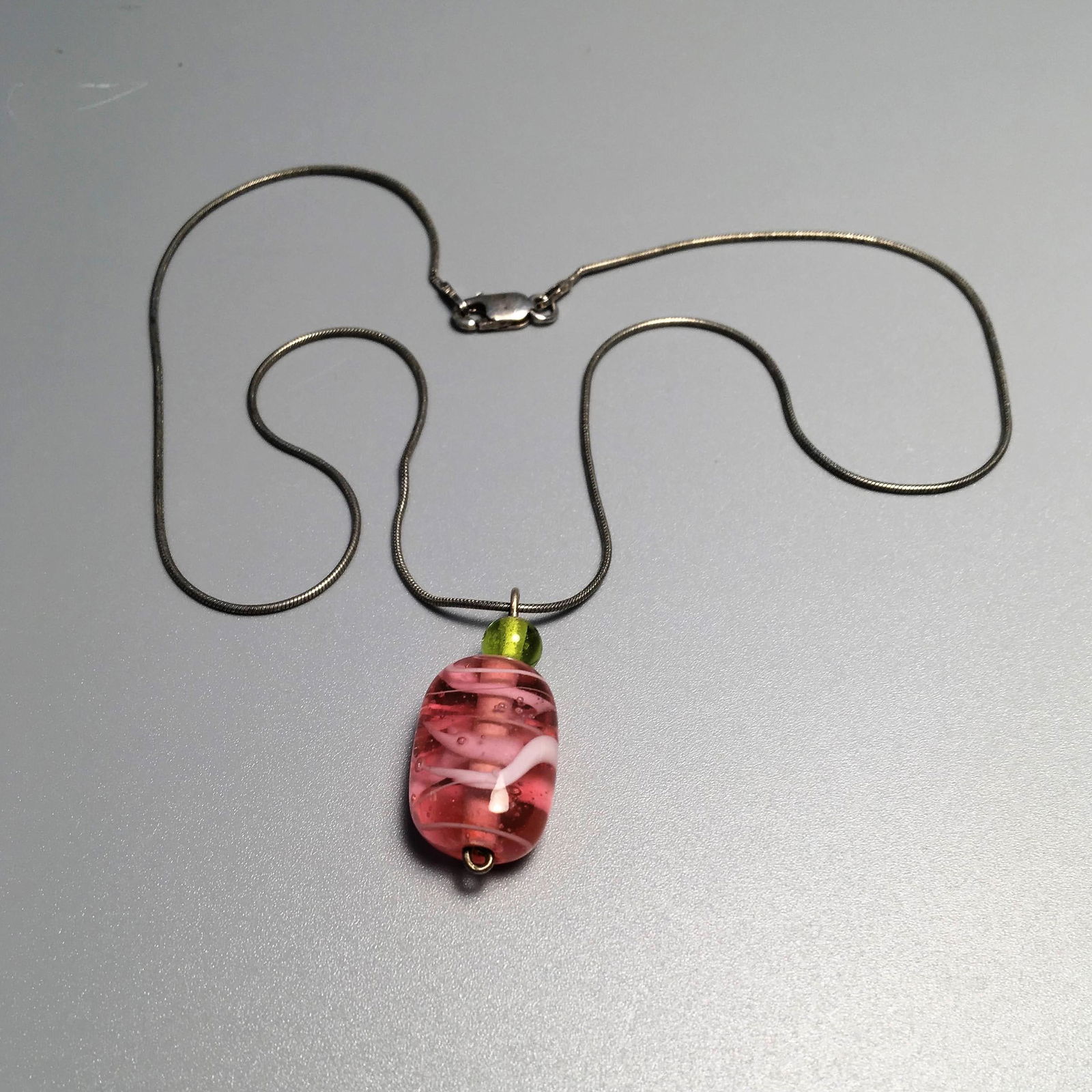Sterling Silver Glass Bead Pendant Necklace (0955) on Jan 12, 2023