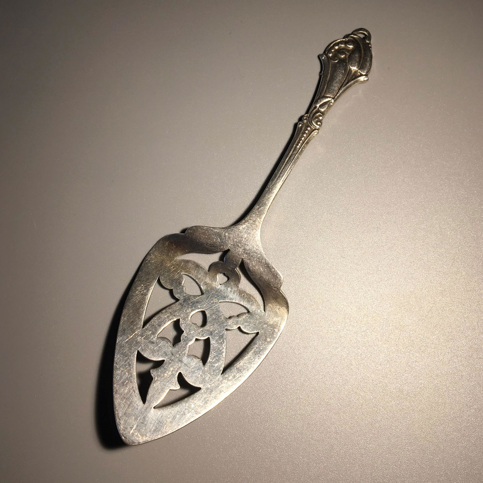 Vintage Sterling Pastry Server (1 of 2)