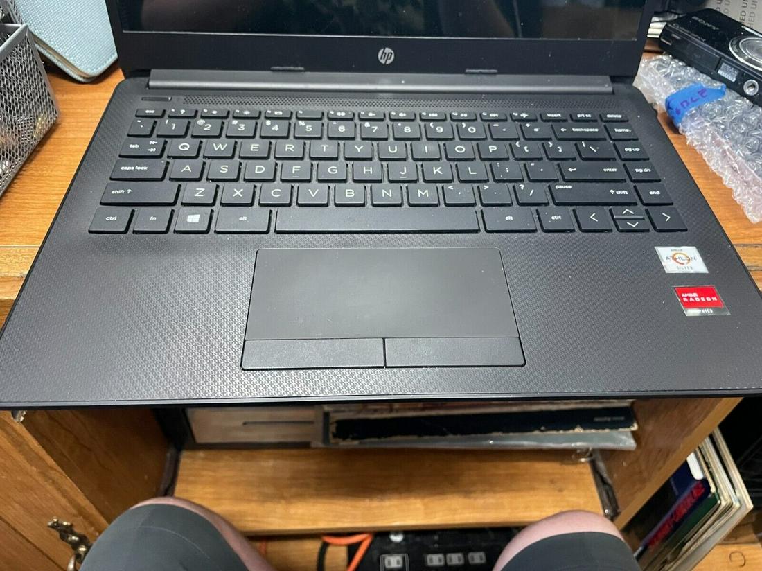 HP Laptop 14-dk1013dx - 14" Display, AMD Athlon, 4GB RAM, 128GB SSD, Windows 10: HP Laptop 14-dk1013dx - 14" Display, AMD Athlon, 4GB RAM, 128GB SSD, Windows 10
