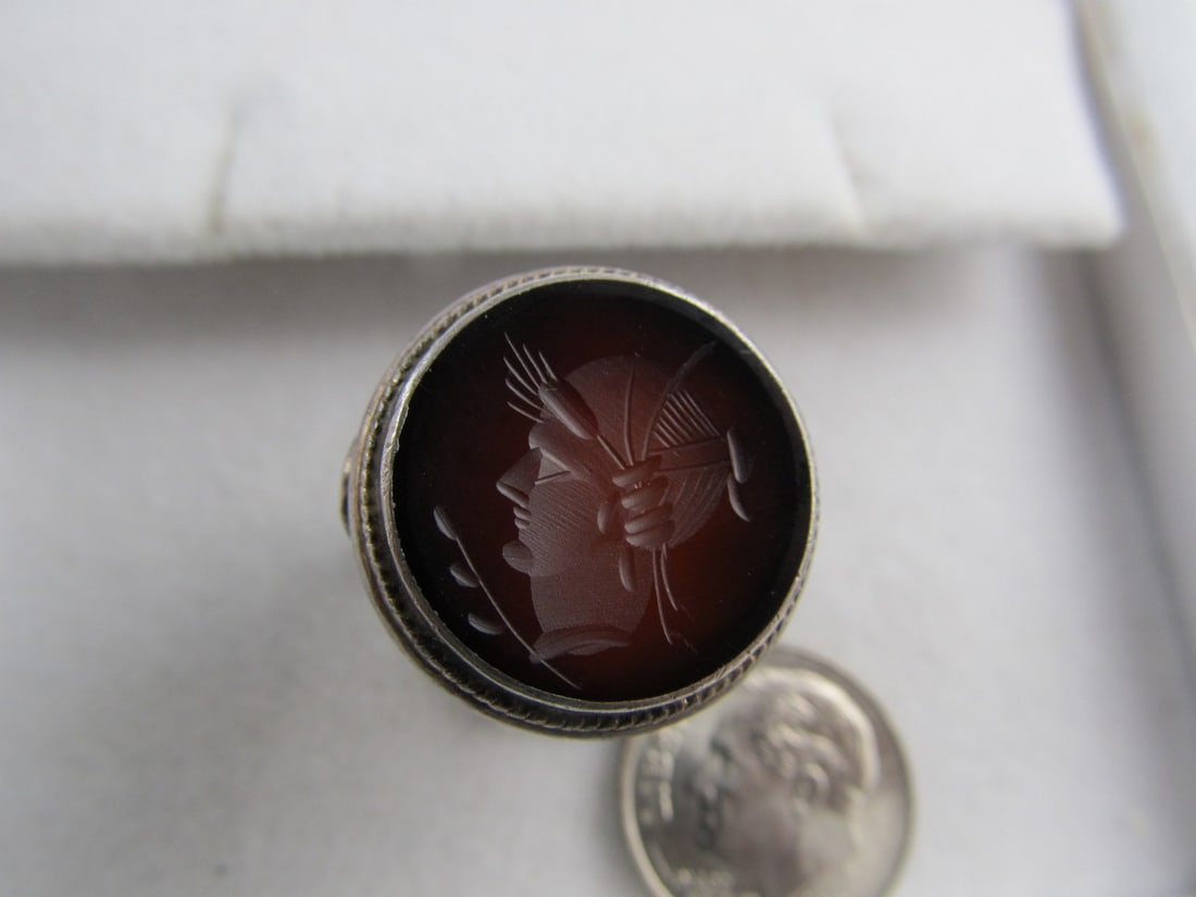 INTAGLIO CUT MAIDEN GRAIN CHALCEDONY STONE STERLING SILVER RING SIZE 7 1/2 V GOOD COND (1 of 6)