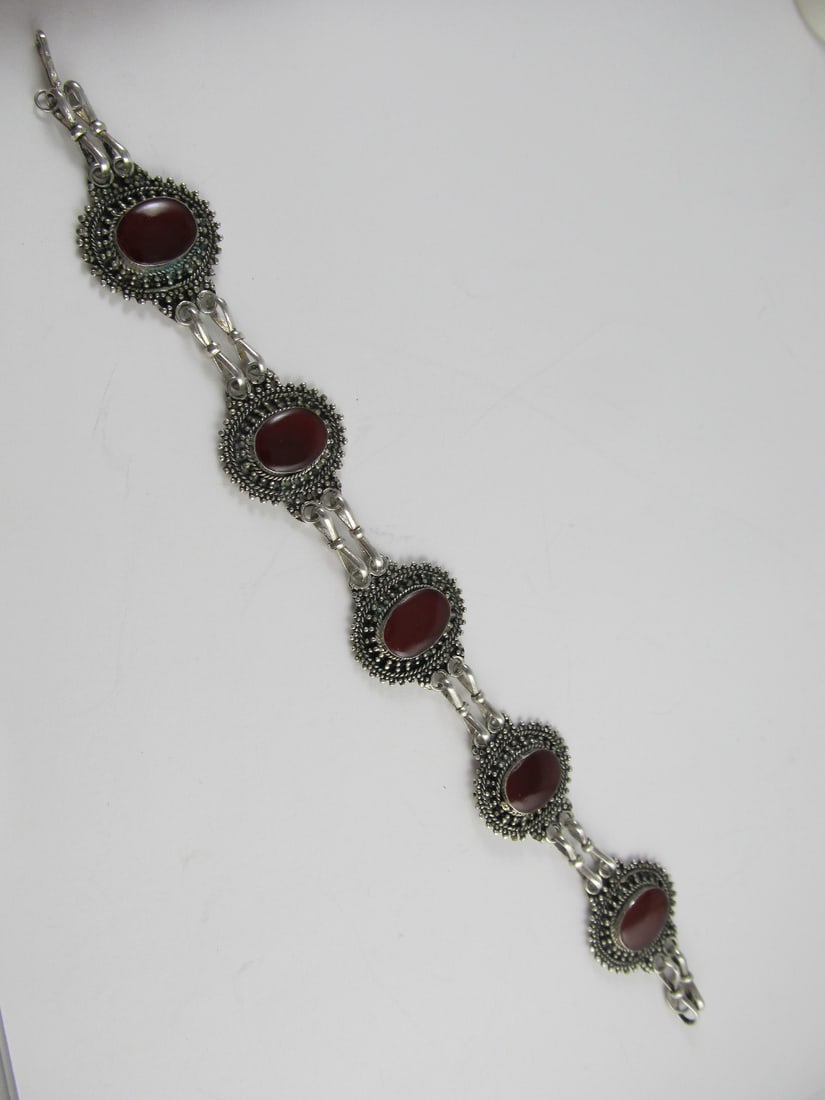 STERLING SILVER 5 CARNELIAN OVAL PLAQUES FINE VINTAGE BRACELET 7 3/4 XLNT COND (1 of 8)