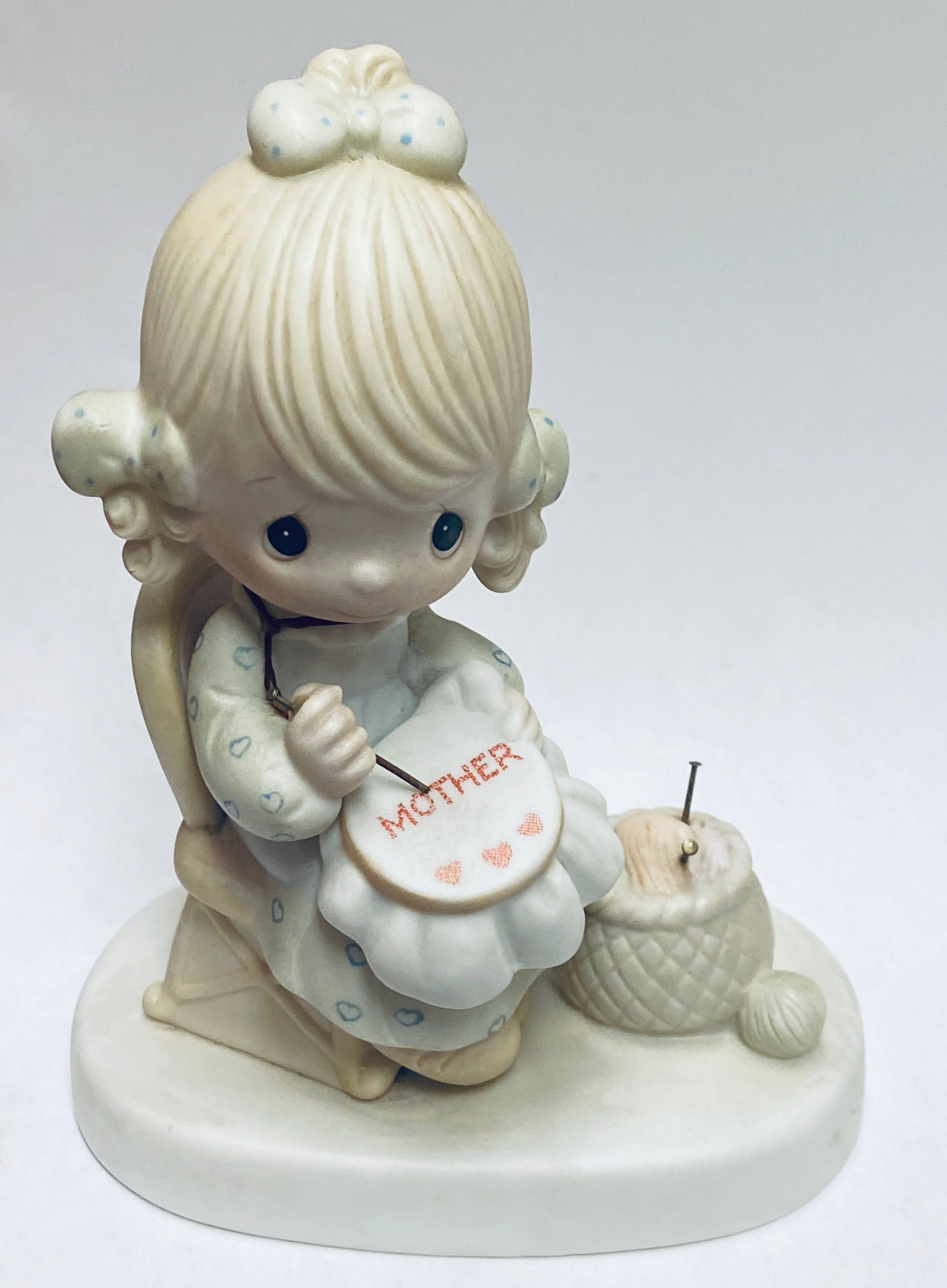 1979 Precious Moments Jonathan & David Enesco Mother Sew Dear Figurine E-3106 (1 of 7)