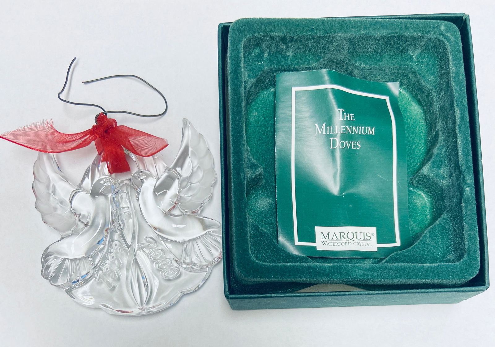WATERFORD CRYSTAL MILLENIUM DOVES CHRISTMAS ORNAMENT ORIGIGINAL BOX XLNT COND
