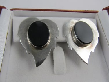 MEXICO ONYX CENTER CLIP BACK STERLING SILVER EARRINGS 1 ?" H V GOOD COND
