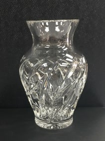 Crystal Glass Bud Shaped Flower Vase 5 6/8" Tall