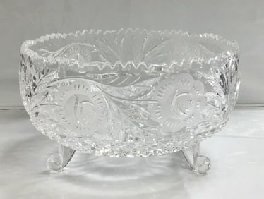 Vintage Crystal Flower Design 3 Footed Fruit Bowl Centerpiece