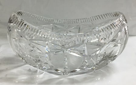 Large European Style Cut Crystal Glass Oval Boat Shape Centerpiece Fruit Bowl