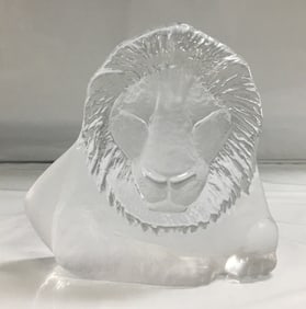 Crystal Glass Frosted and Clear Lion Figurine Paperweight