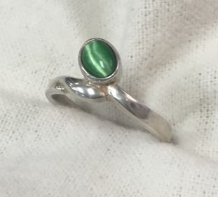 Vintage .925 Sterling Silver Malachite Stone Ring Size 9.75