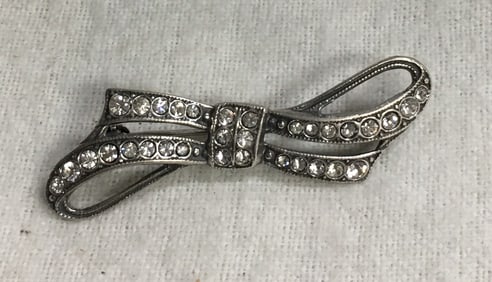 Vintage 925 Sterling Silver with Cubic Zirconia Stones Bow Ribbon Brooch Pin