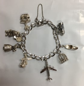 A&Z Sterling Silver Smooth and Textured Oval Links Bracelet with 8 Charms 7.25"