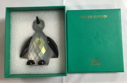 Simon Designs Crystal Frosted Penguin Paperweight 4"