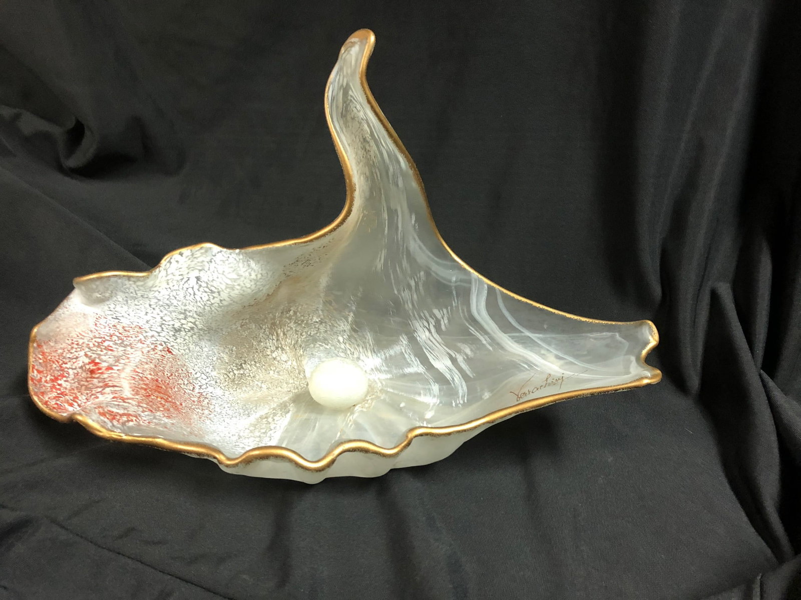 Glass Creation The Oyster and Pearl signed Verrachiry: Glass Creation The Oyster and Pearl signed Verrachiry