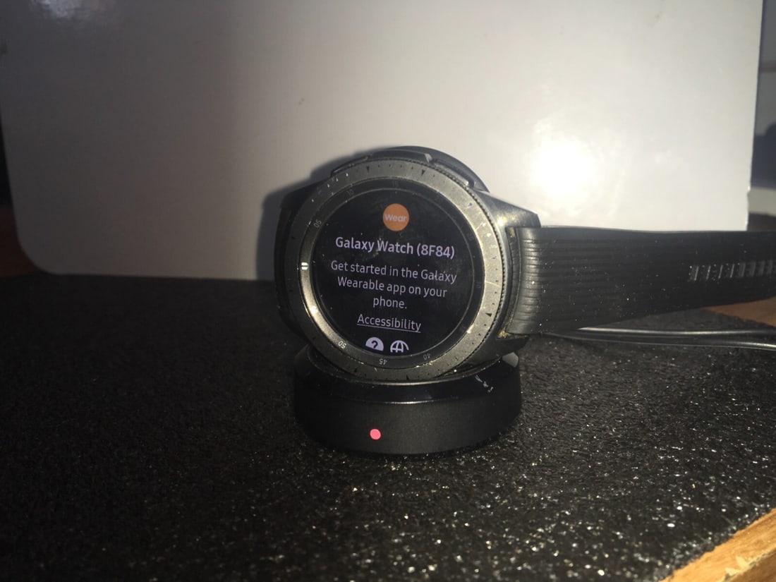 Samsung Galaxy Watch SM-R810 42mm Midnight Black Case Classic Buckle Onyx Black: Samsung Galaxy Watch SM-R810 42mm Midnight Black Case Classic Buckle Onyx Black