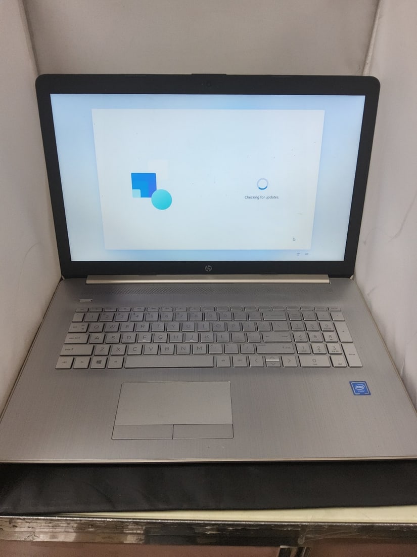 HP 17.3" FHD Laptop Notebook 17-cp3005dx 8GB RAM 128GB SSD: The HP 17.3" FHD Laptop Notebook 17-cp3005dx is a powerful and sleek notebook featuring an Intel 7430U processor, 8GB of RAM, and a 128GB SSD for fast and efficient performance. With a dedicated