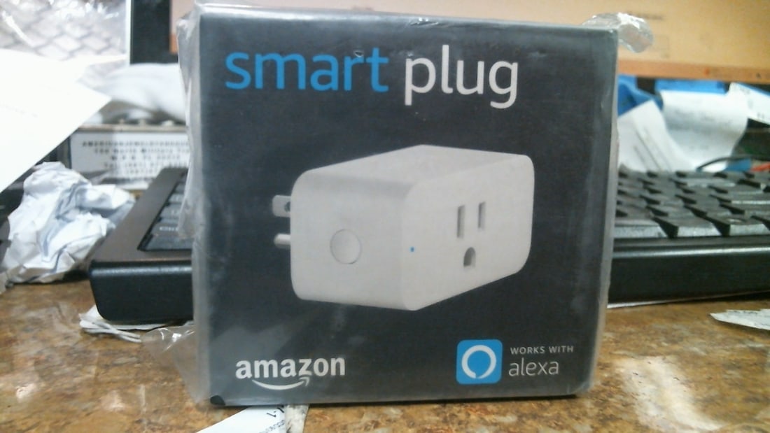 Amazon Alexa Smart Plug (1 of 1)