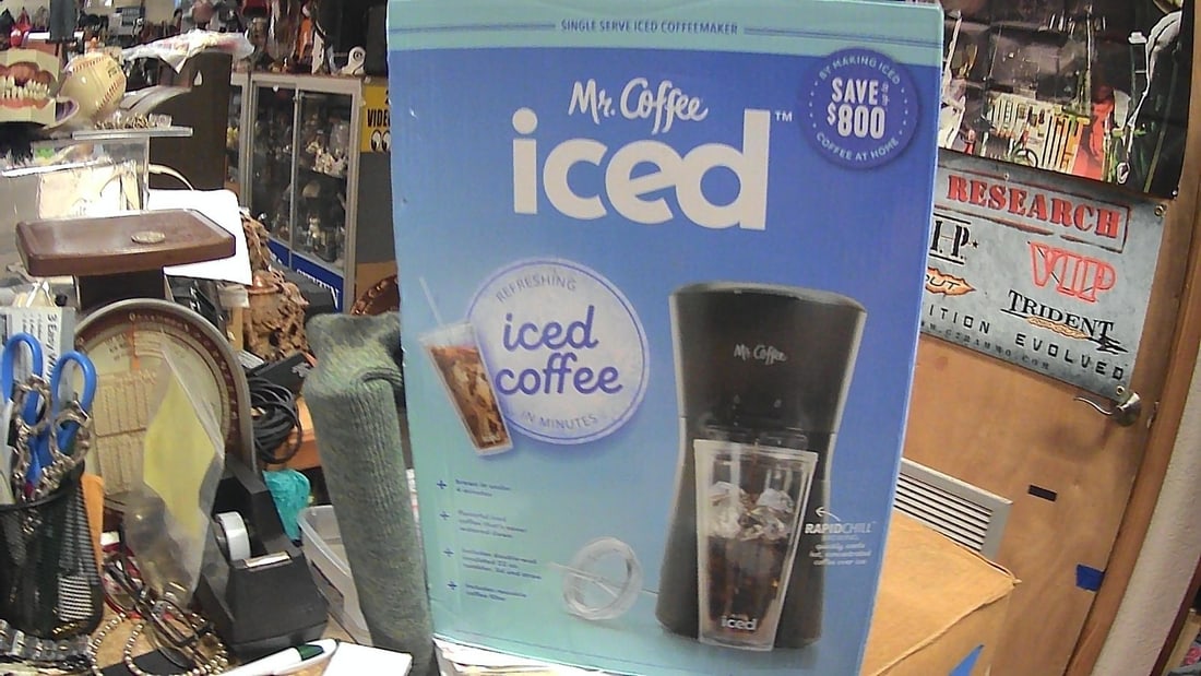 NEW Mr. Coffee Iced Coffee Maker 22-Ounce Reusable Tumbler - Brews In 4 Mins (1 of 2)