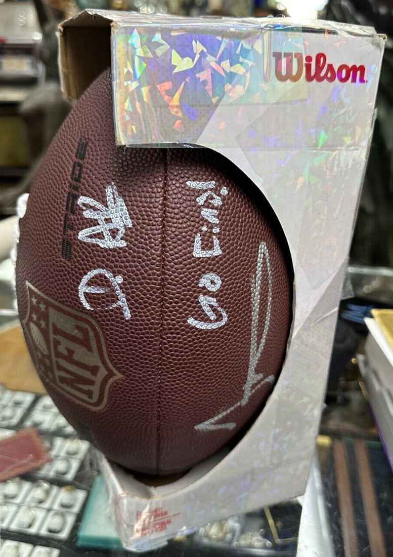 Tyreek Hill Signed Football W / Note Authenticated Via JSA: Tyreek Hill signed football - Wrote note: "Go Fins!" See authentication photo JSA Auto Number: WB008304