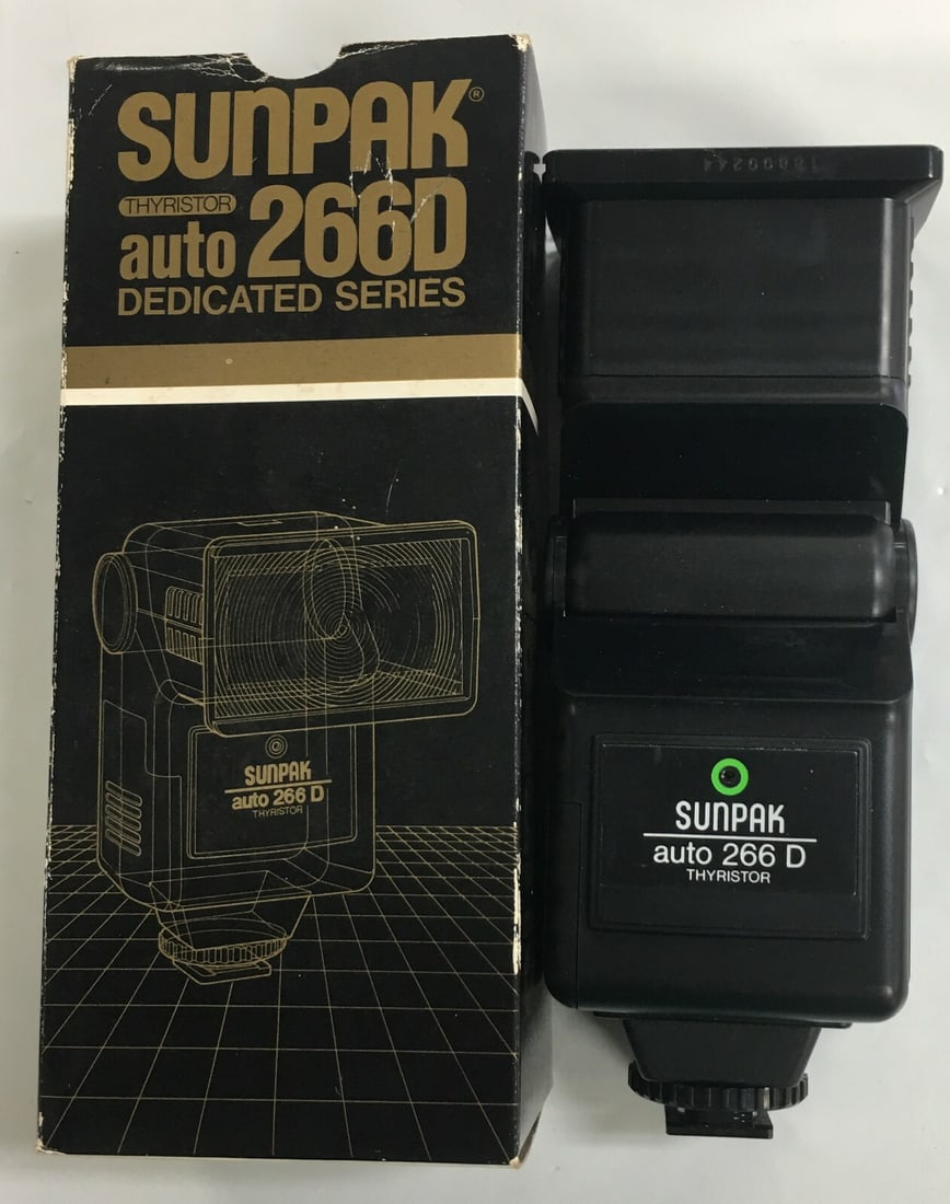 Sunpak Auto 266D Thyristor Flash Dedicated for Minolta - Ricoh Cameras (1 of 10)