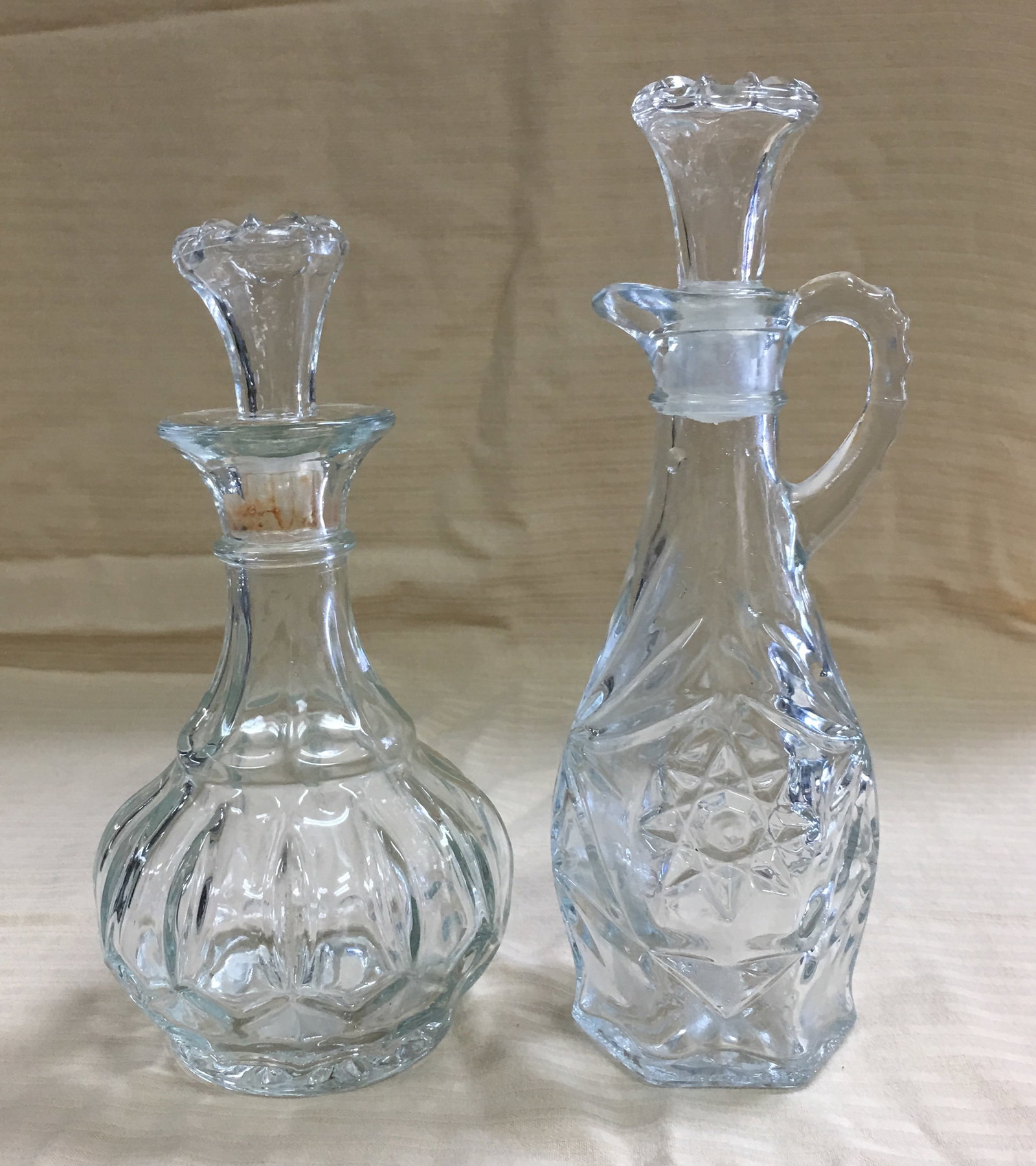Set of 2 Clear Cut Glass Decanters Bottles with Stoppers (1 of 10)