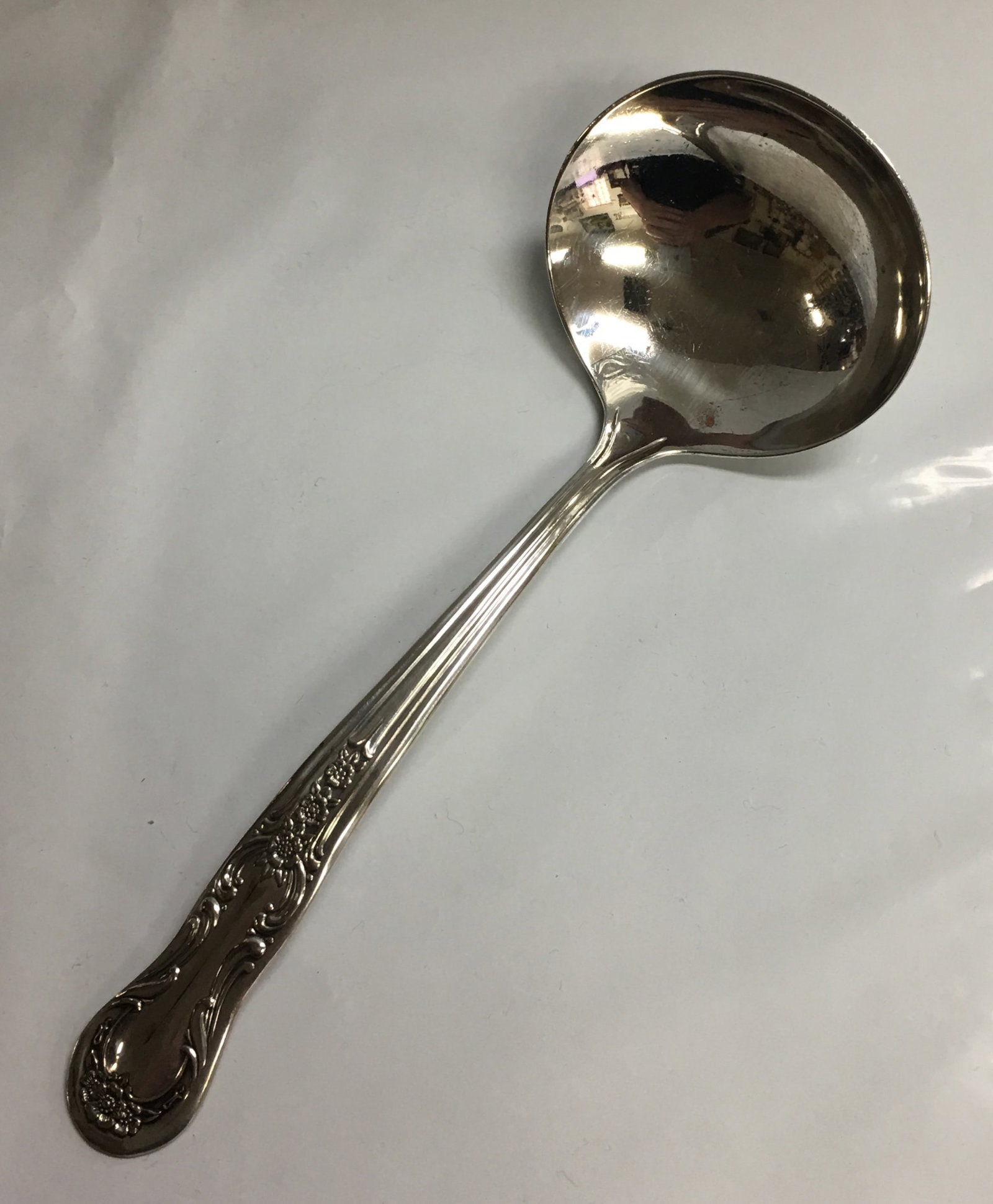 Gracious Silver Plated Gravy, Sauce, Cream Ladle 6.75" (1 of 9)