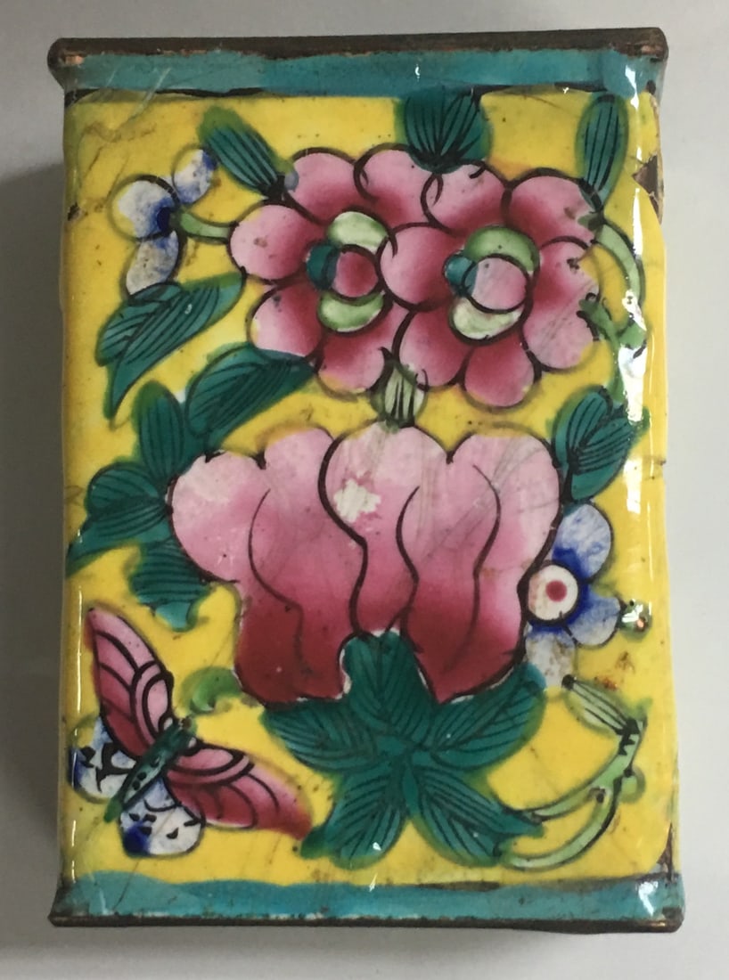 Antique Chinese Enameled Floral Matchbox Cover Holder: This match box holder is in very good condition with signs of wear like few enamel chips as shown in the photos. It measures about 57 mm by 39 mm by 22 mm. Please, review pictures for condition and de