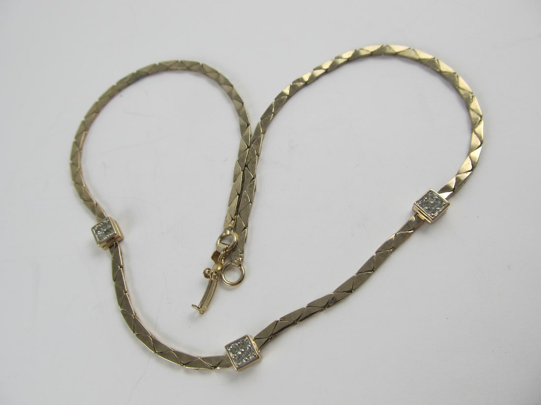GOLD PLATED NECKLACE 3 SQUARES 12 SMALL RHINESTONES 15 ?" V GOOD COND: This very wearable yellow gold plated necklace is very nicely made. The lock closes nicely. The inset rhinestones appear to be better stones. It is in overall very good condition with little wear