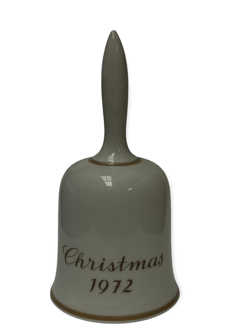 1972 Berta Hummel Limited Edition Vintage Christmas Angel Bell Schmid Bros. W Germany: 1972 Berta Hummel Limited Edition Vintage Christmas Angel Bell Schmid Bros. W Germany - The bell is about 6.5" tall, excellent condition, no box. Use zoom feature on photos to see details of the piece