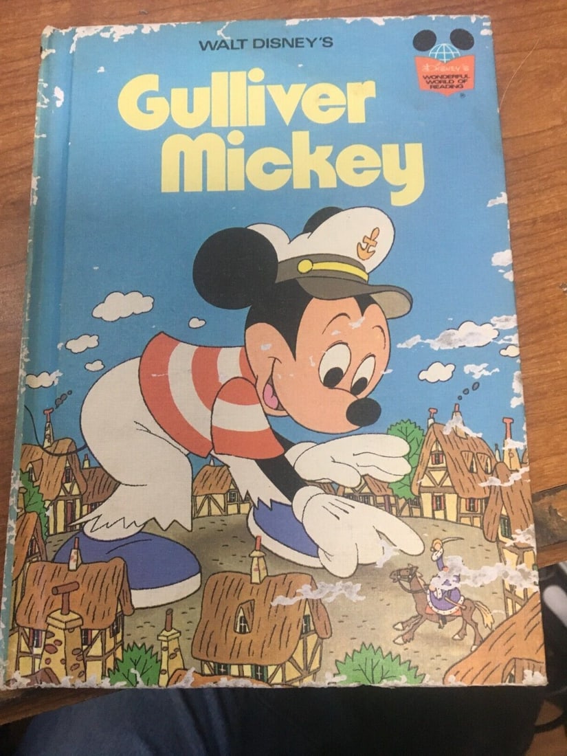 Walt Disney's Gulliver Mickey Hardcover Walt Disney Productions S: This is a vintage hardcover book titled "Walt Disney's Gulliver Mickey" by Walt Disney Productions Staff. The book is written in English and published by Random House Children's Books in 1975. It fall