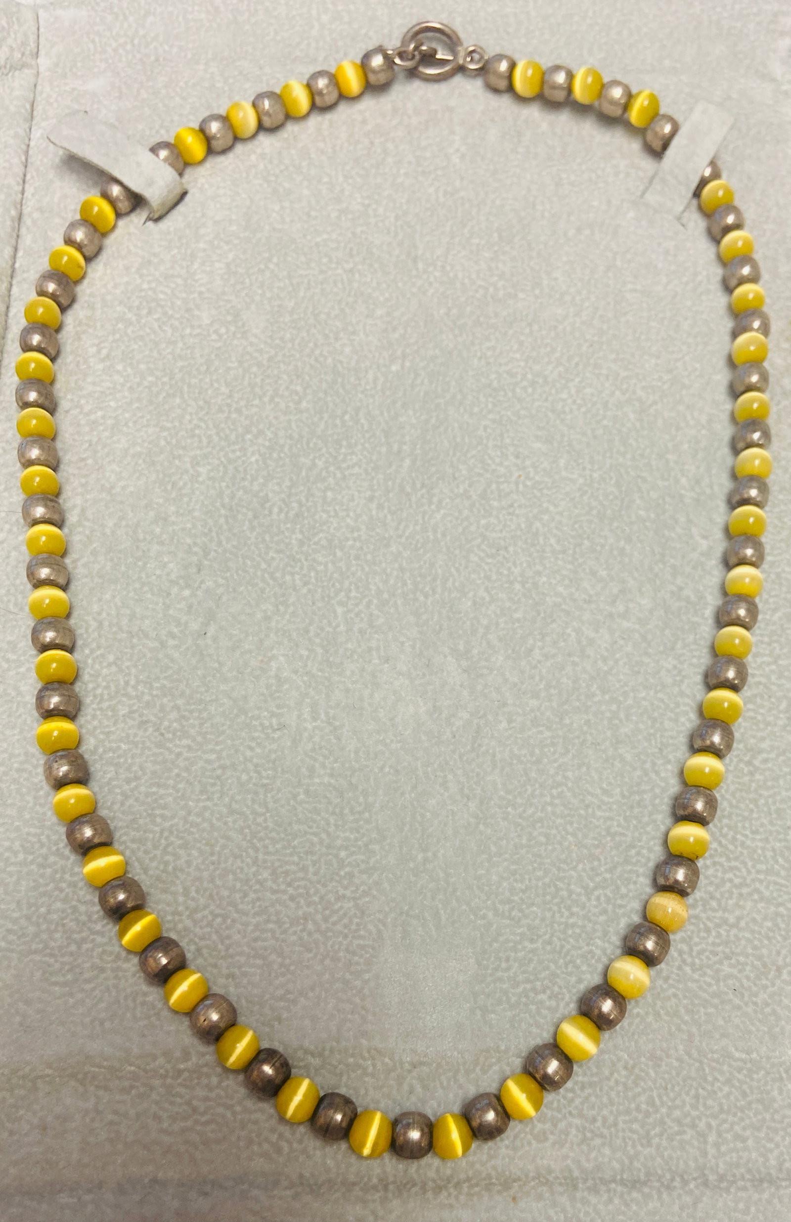 Natural 6mm Yellow Tiger's Eye Round Gemstone Sterling Silver Necklace 17.5'' - 24.1 dwt (1 of 4)