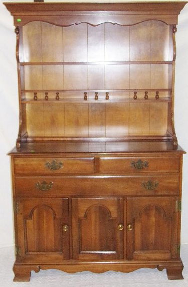 Temple Stuart Maple Hutch Dec 30 2017 Leonard S Auction Service In Mi