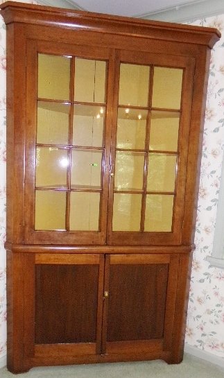 16 Pane Cherry Corner Cabinet