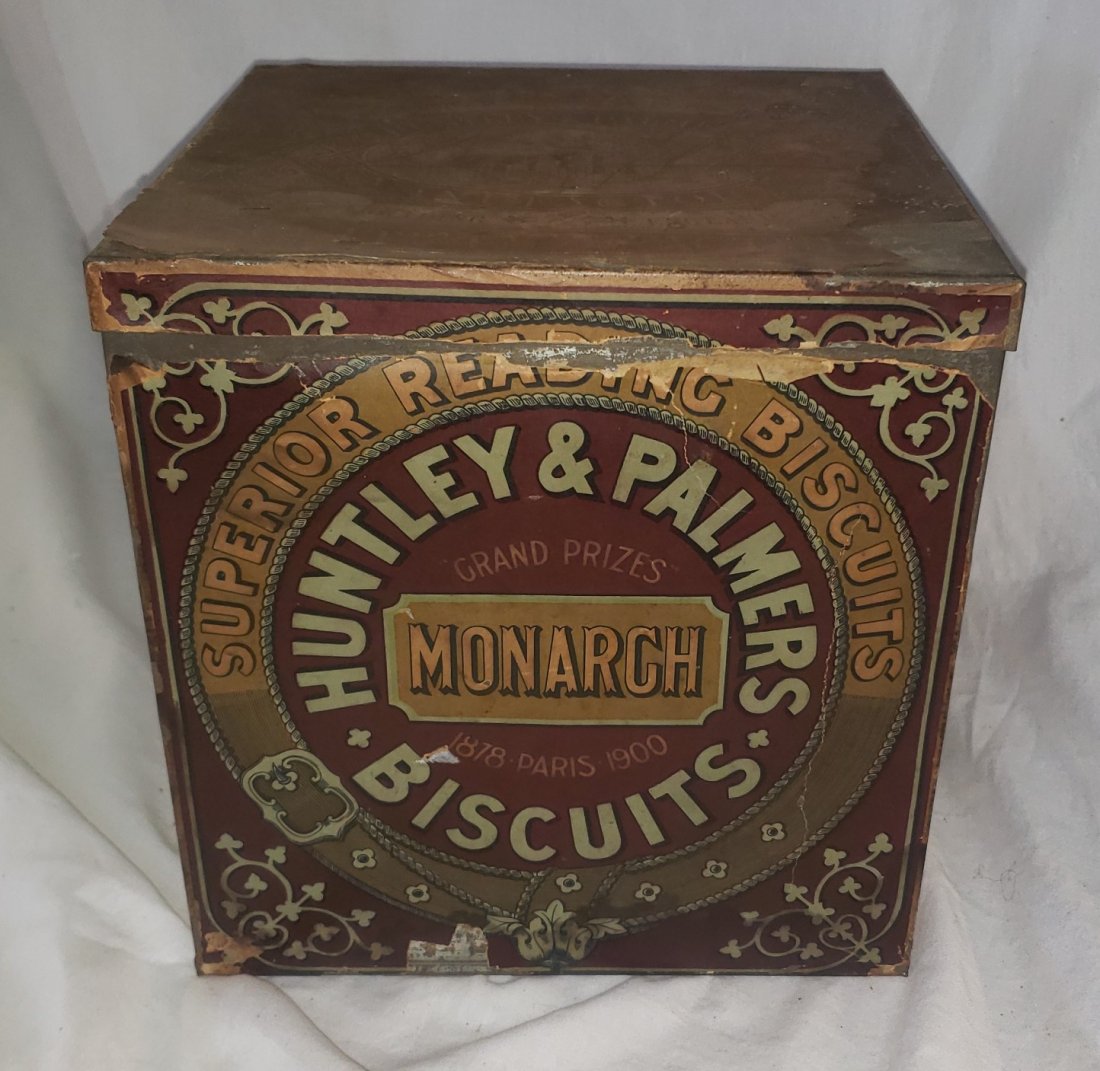 Huntley & Palmers Biscuit Advertising Tin Box: Huntley & Palmers Biscuit Advertising Tin Box