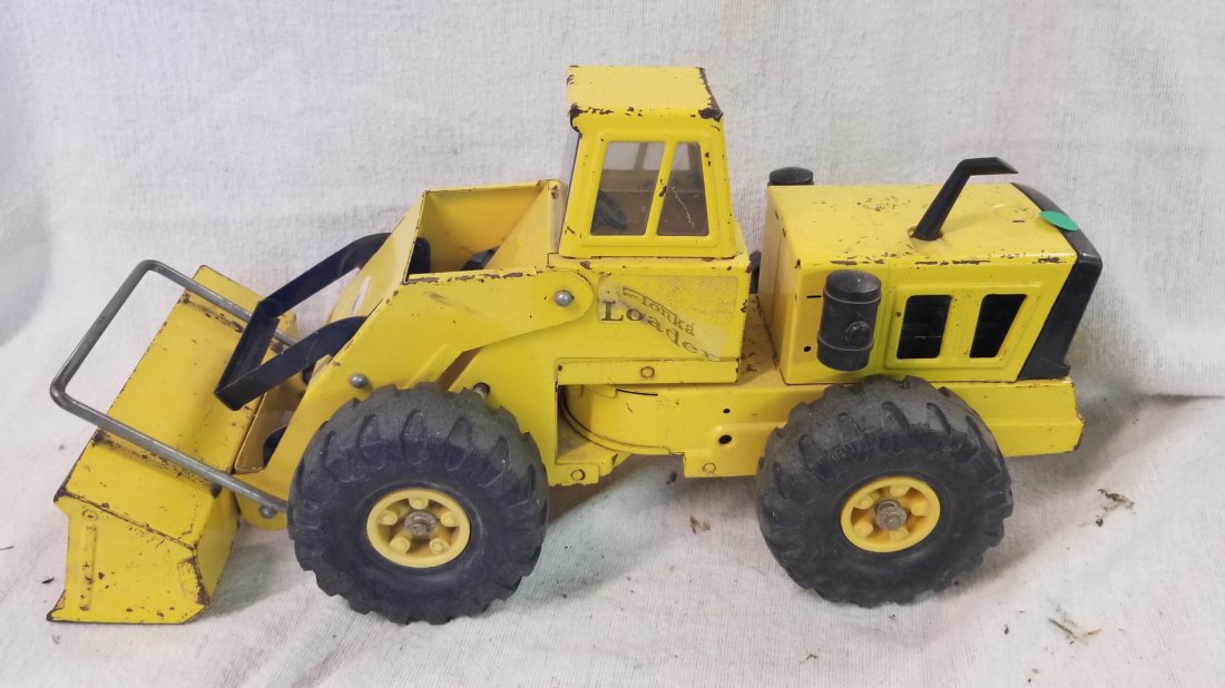 Vintage Tonka Metal Loader: Vintage Tonka Metal Loader