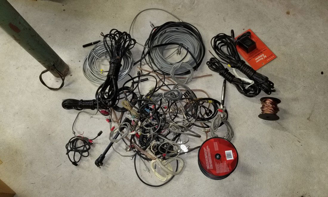 New Archer AC Power Adapter, Rocket Fish Speaker Cable (1 of 5)