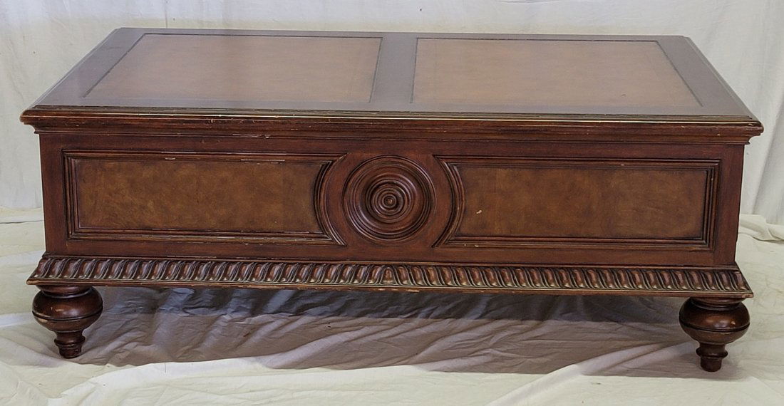 Ethan Allen Mahogany Coffee Table: Ethan Allen Mahogany Coffee Table