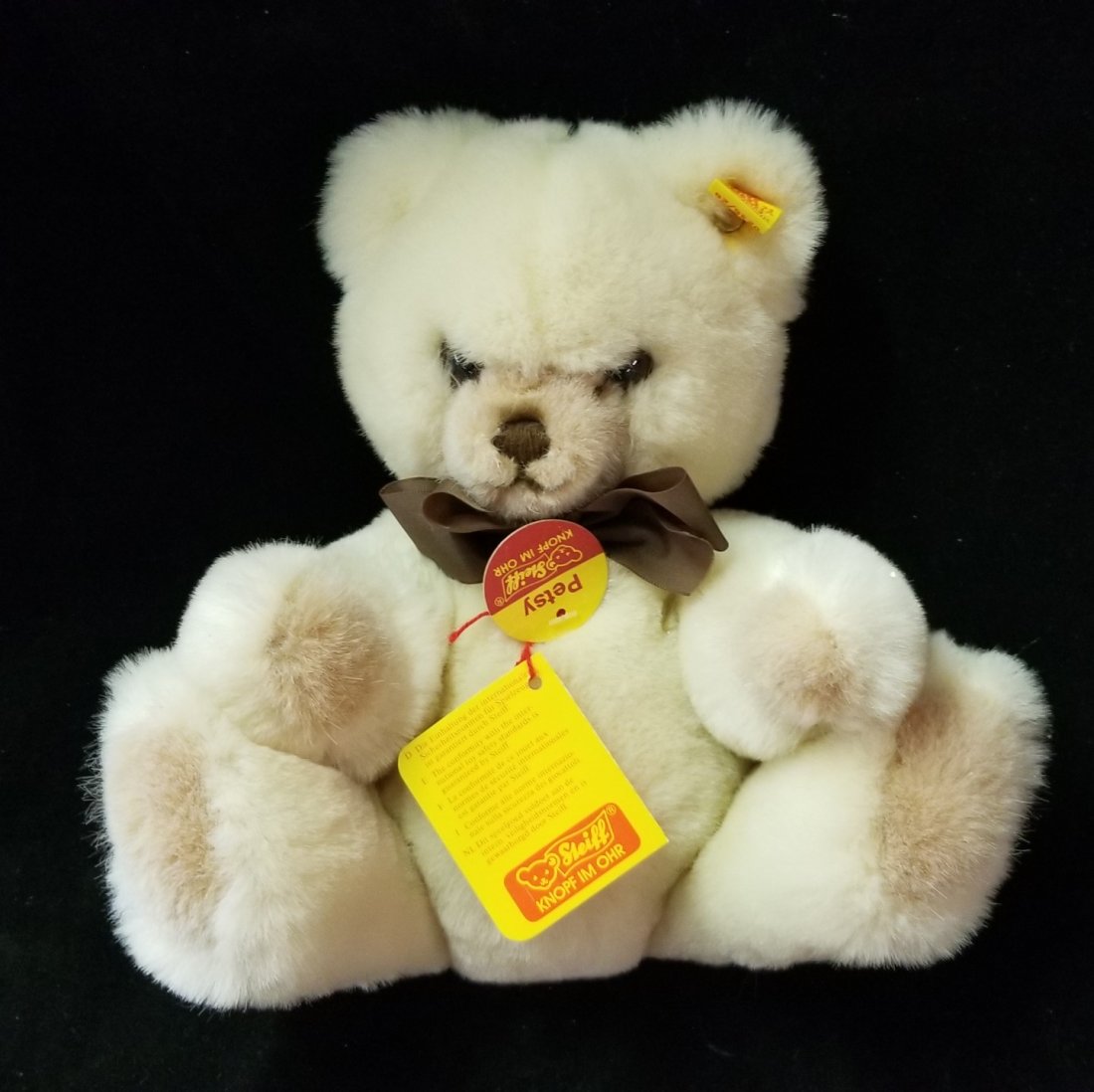 Steiff "Petsy" Bear 0235/28: Steiff "Petsy" Bear 0235/28 9"