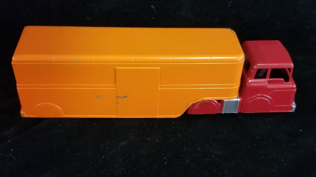 Midge Toy Semi Truck: Midge Toy Semi Truck 7.5"